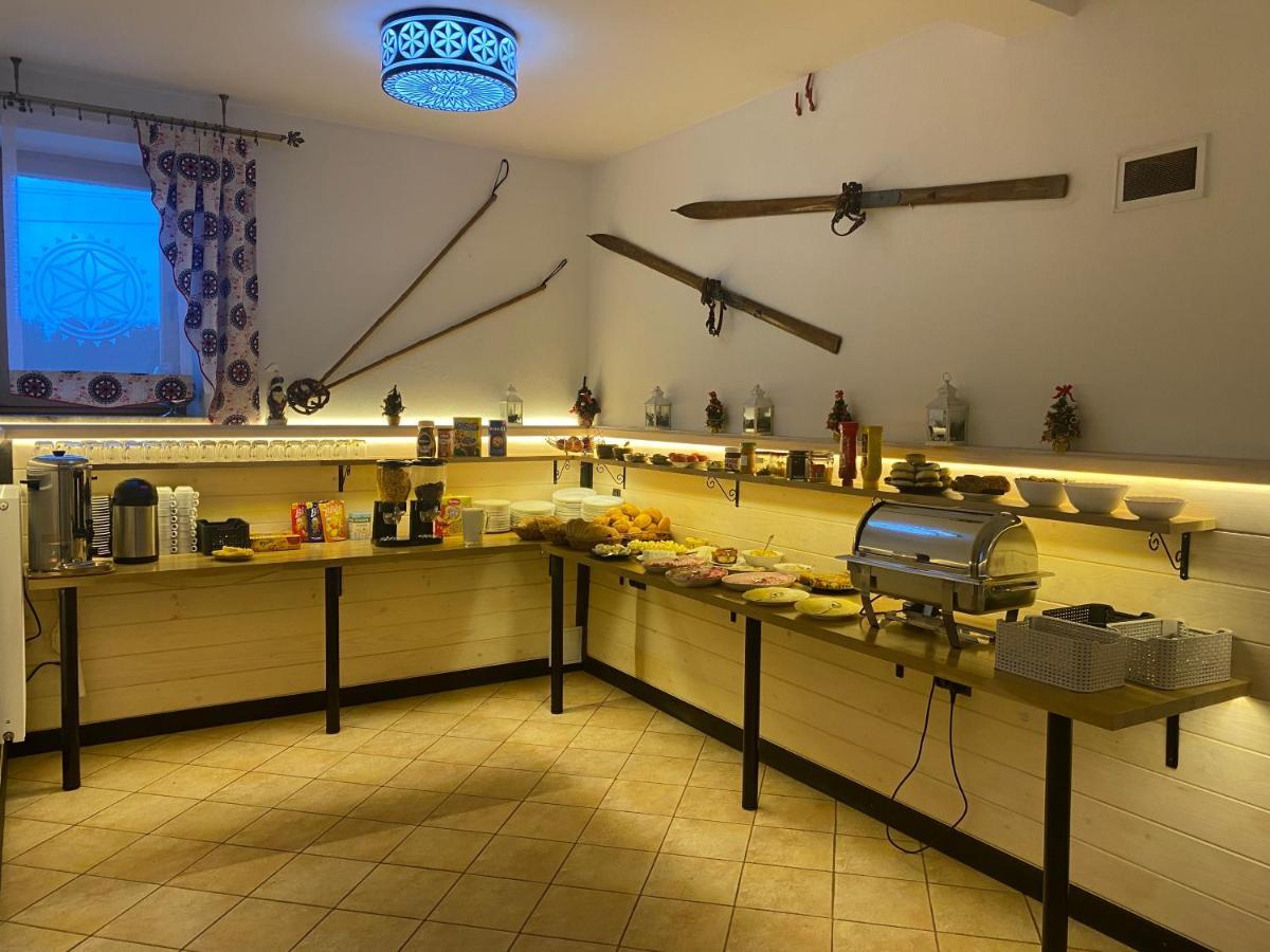 Pokoje Goscinne Madzia Poronin Extérieur photo