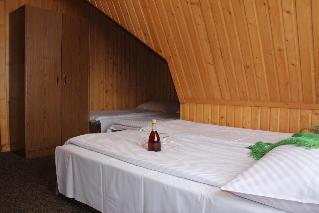 Pokoje Goscinne Madzia Poronin Extérieur photo
