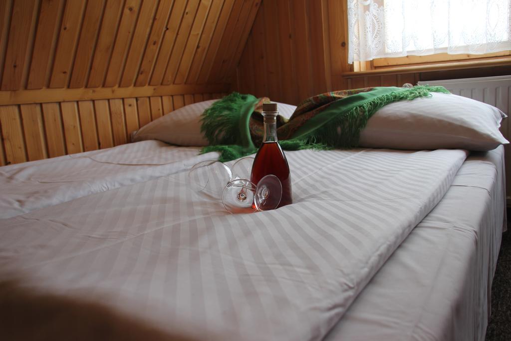 Pokoje Goscinne Madzia Poronin Extérieur photo